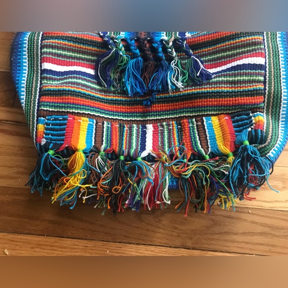 Vintage Colorful Woven Backpack - Picture 4 of 9